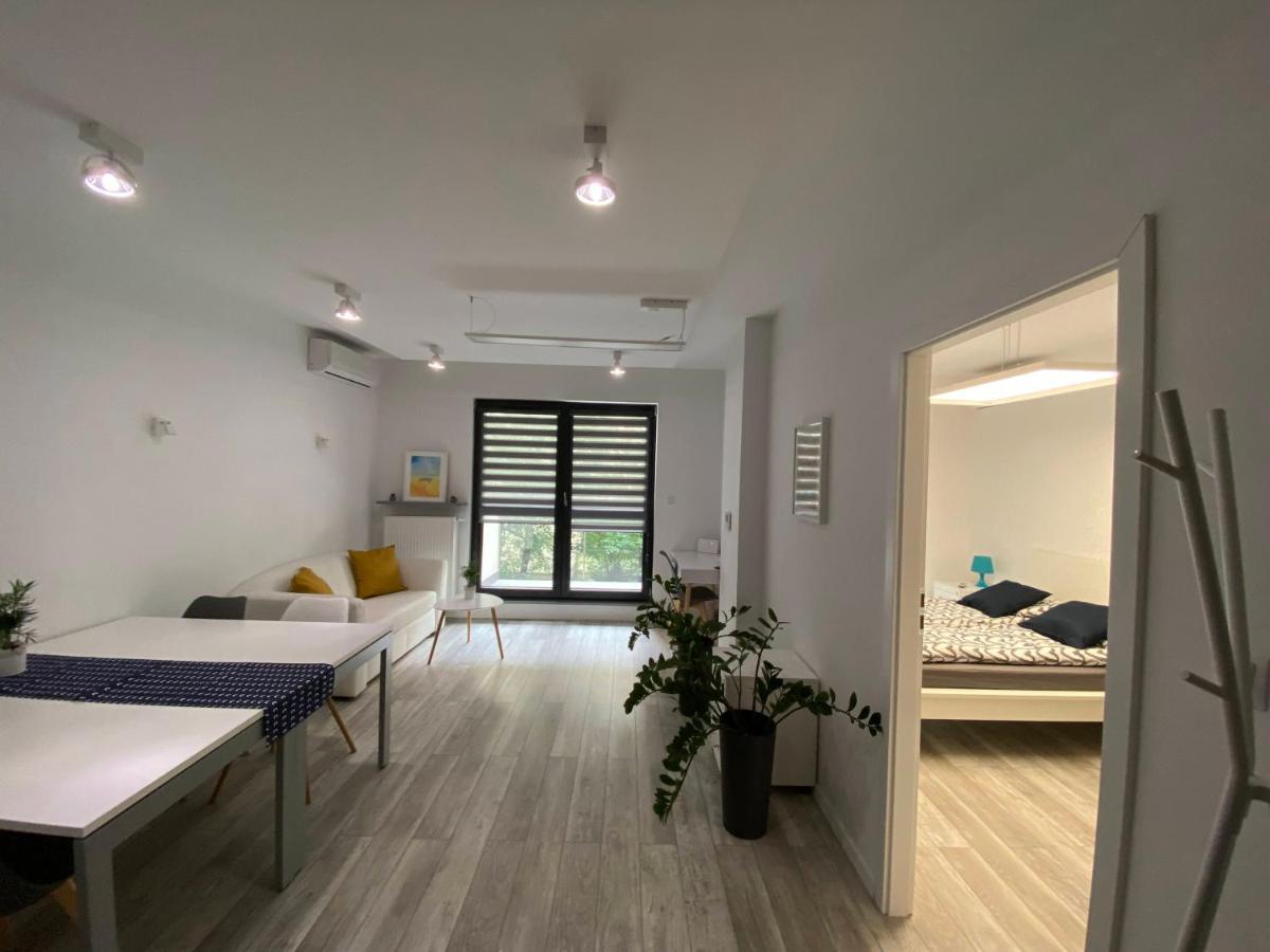 Apartament Dobry Dom Warszawa Esterno foto